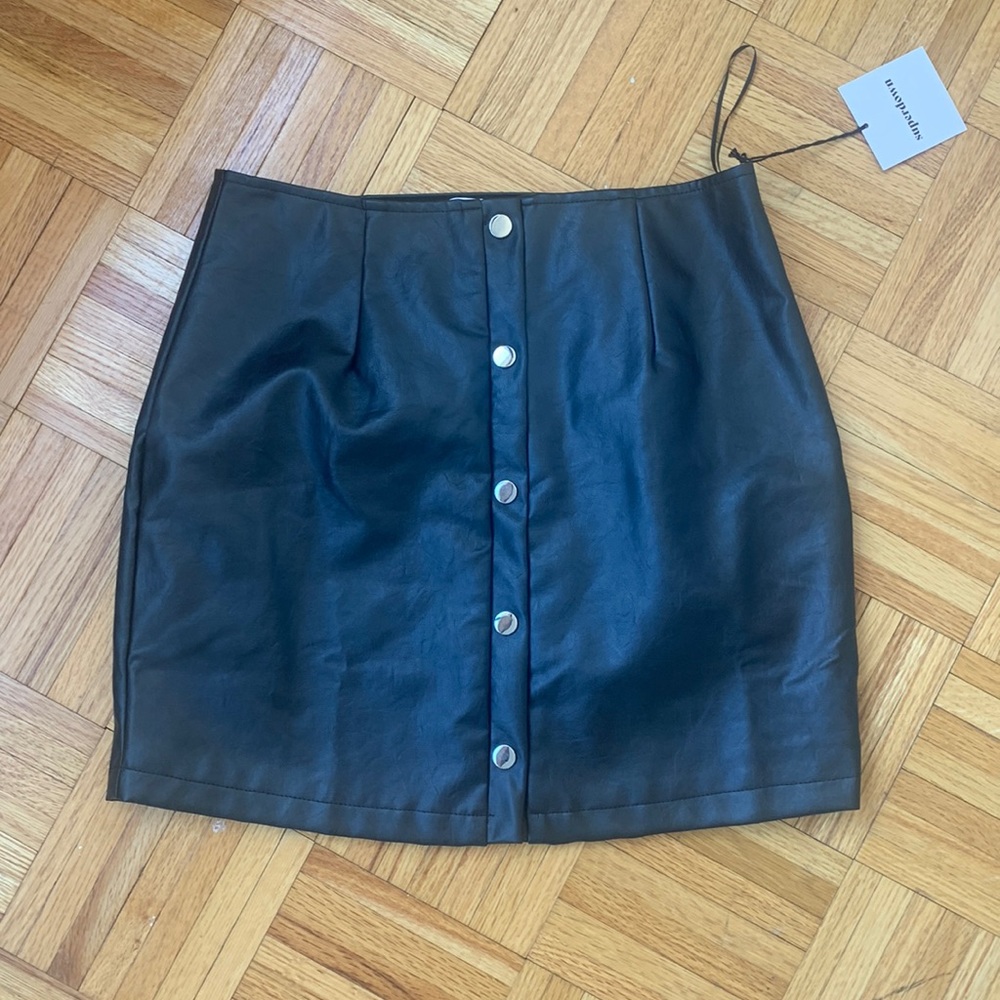 Superdown high waisted skirt with buttons!!